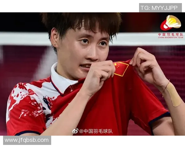 成都羽毛球队包夹战术分析与成败经验分享